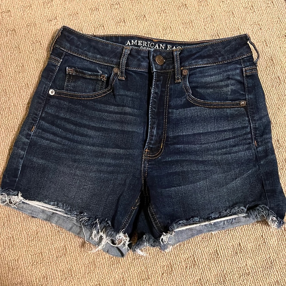 AE High Rise Shortie Size 6